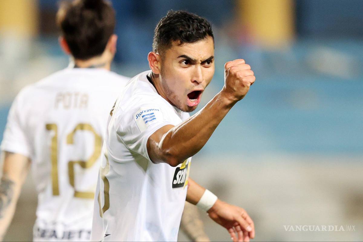 Orbelín Pineda anota y el AEK de Atenas firma goleada ante Panetolikos