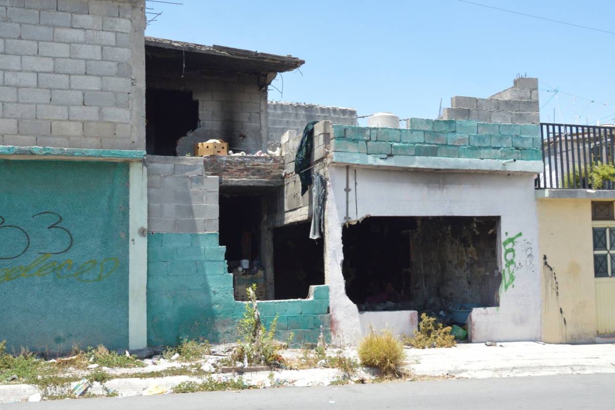 Denuncian a drogadictos que ocupan casa abandonada