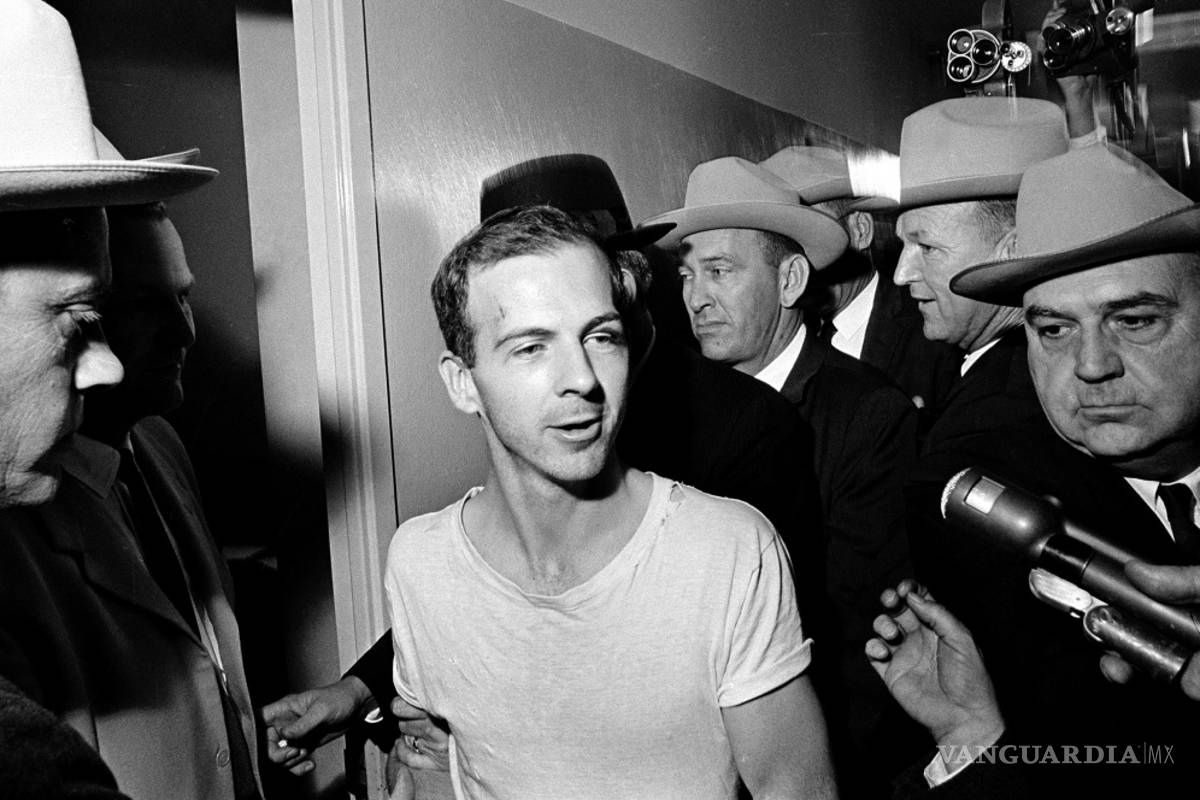 Archivos de JFK difundidos mencionan que Lee Harvey Oswald viajó a México
