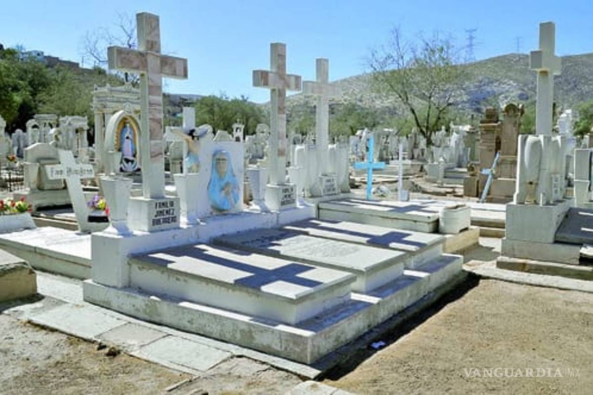 Panteones de Torreón esperan 2 mil visitantes por día el 1 y 2 de noviembre