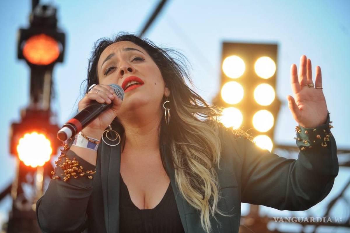 &quot;Yo quiero ser fuerte como Shakira”: Carla Morrison