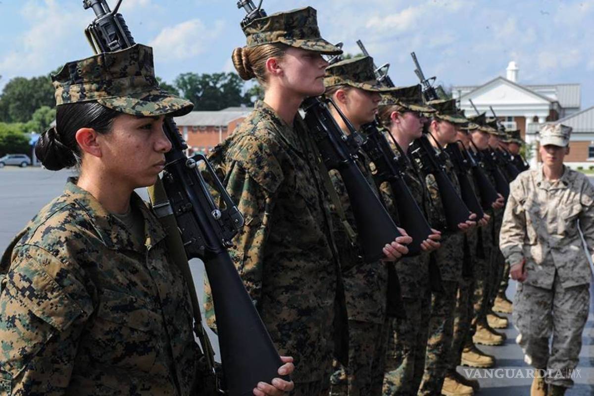 En EU admiten a mujeres en puestos de combate