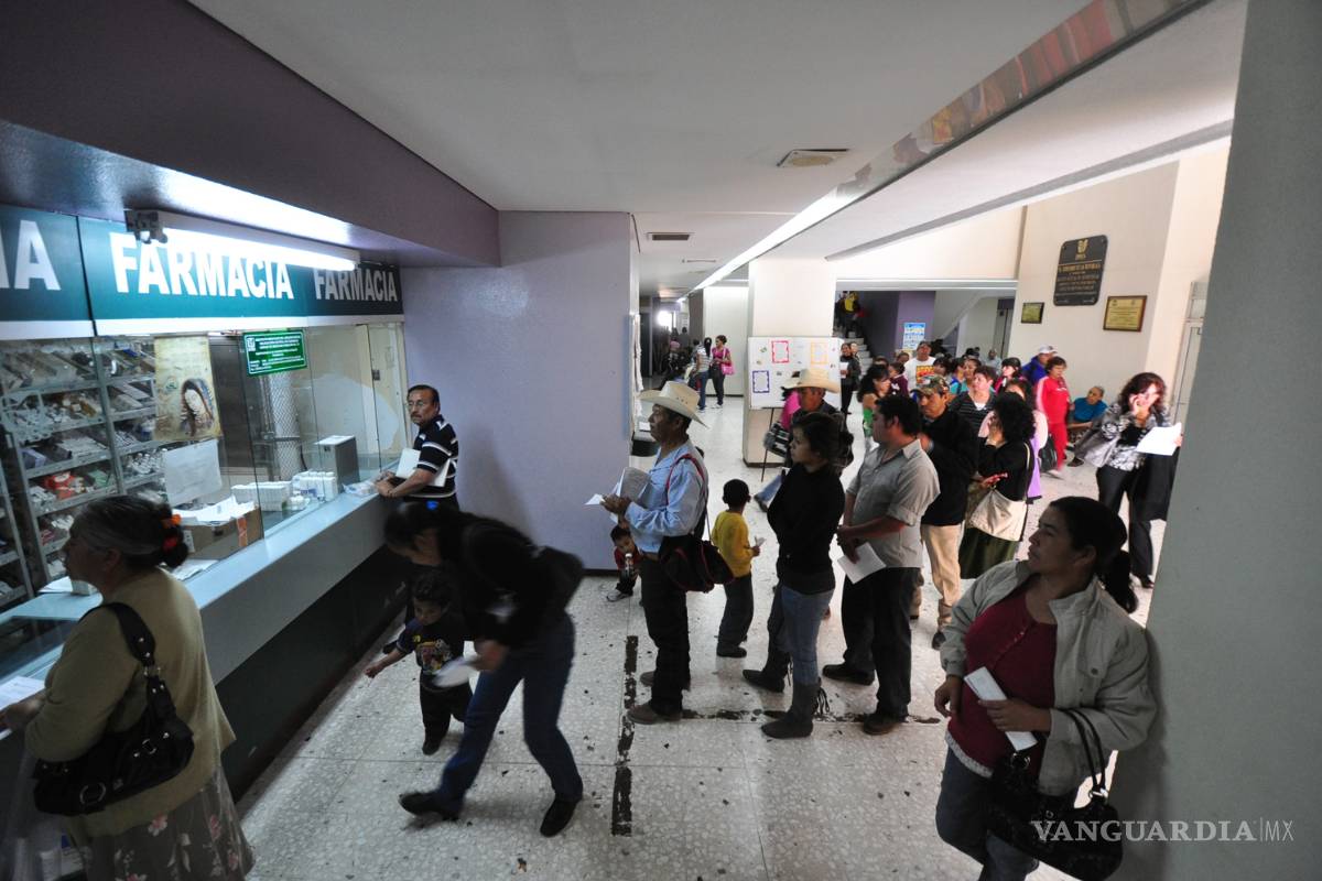 Advierten sobre sanciones a médicos del IMSS que no presten atención a derechohabientes