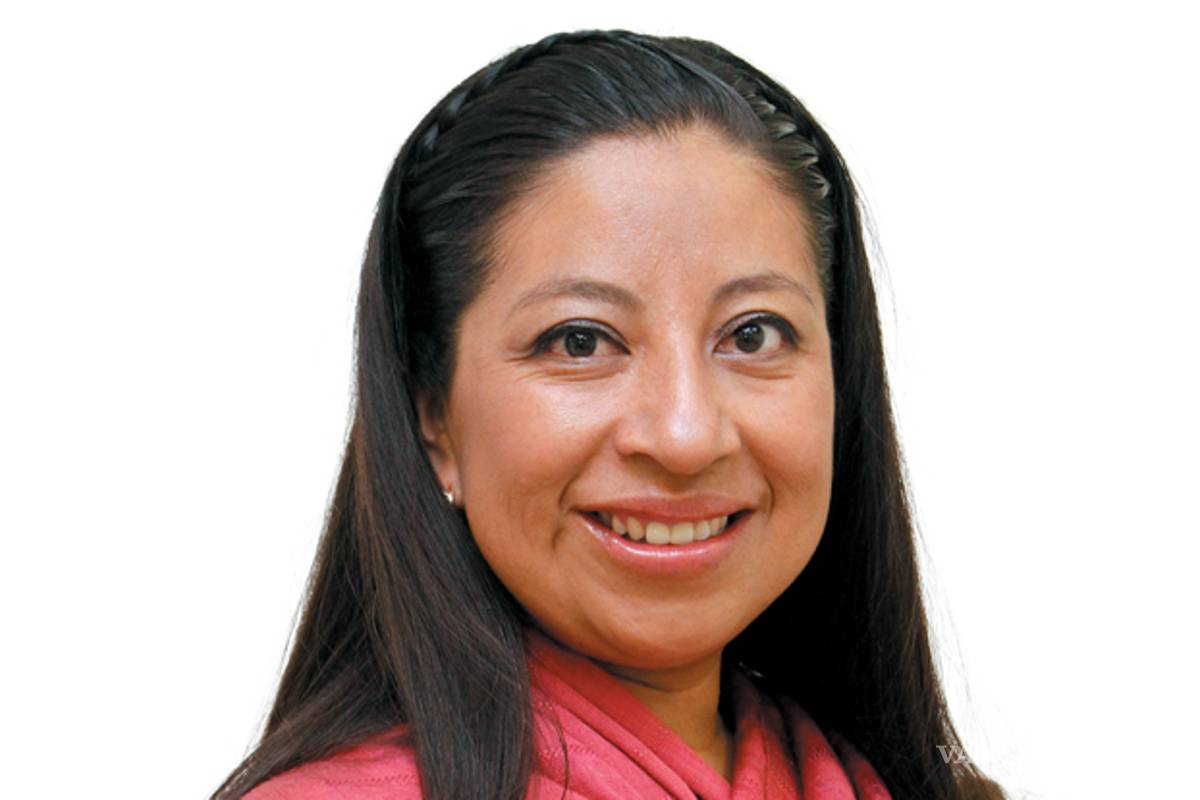 Evidencian a subdelegada de Bienestar en Oaxaca ‘apartando’ vacunas para Servidores de la Nación