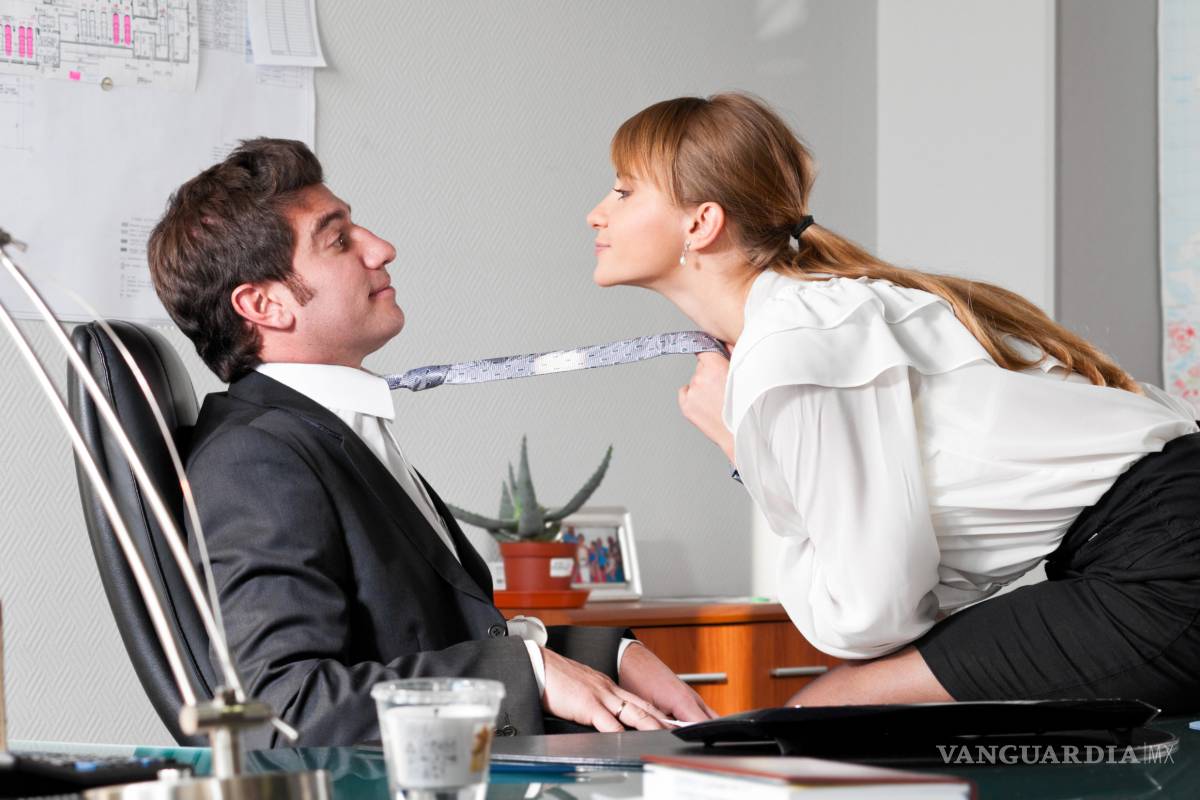 Los romances de oficina: Un nuevo estudio revela la dura realidad