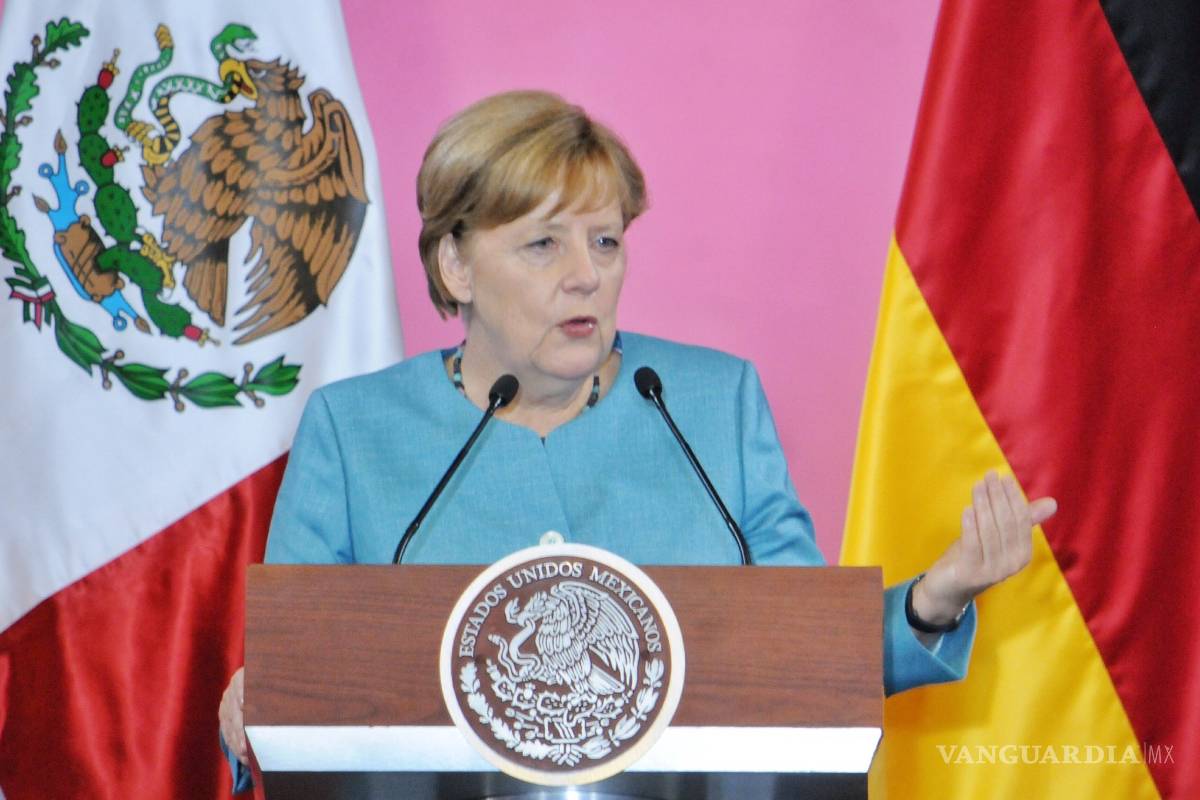 Levantar muros no resuelve problemas: Angela Merkel