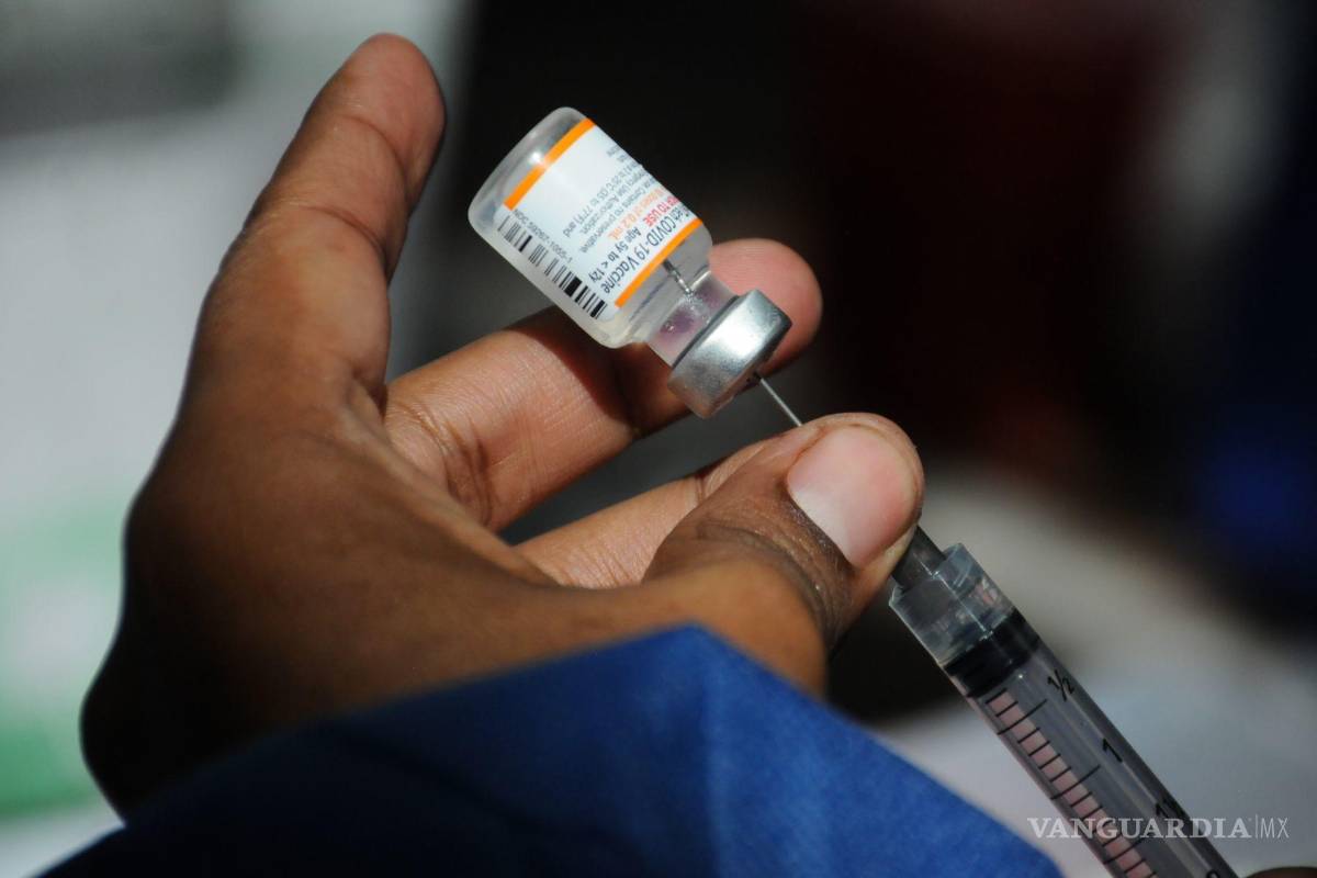 Salud Coahuila supervisará la venta y aplicación de vacuna antiCOVID en clínicas privadas