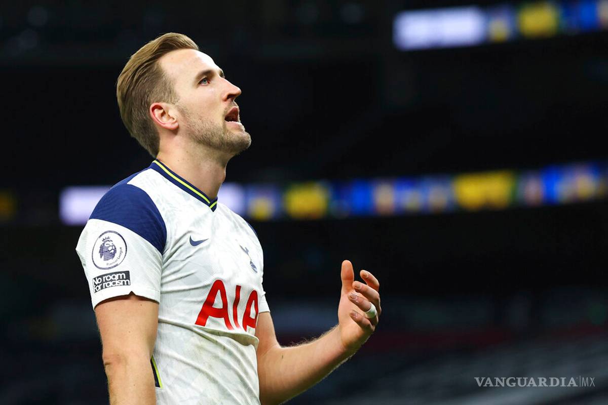 Tottenham vuelve a caer y se aleja de la cima en la Premier