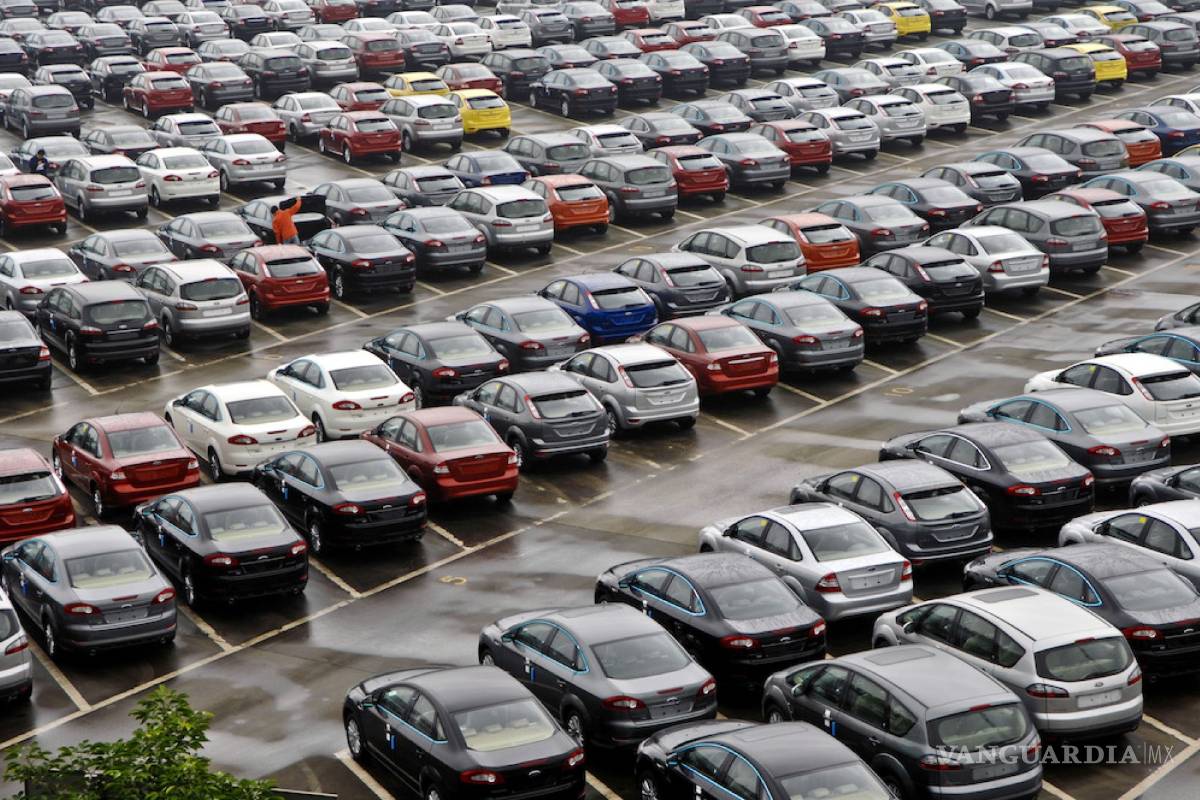 Producción de vehículos caerá hasta 30% en 2020, también en la exportación de todo el año