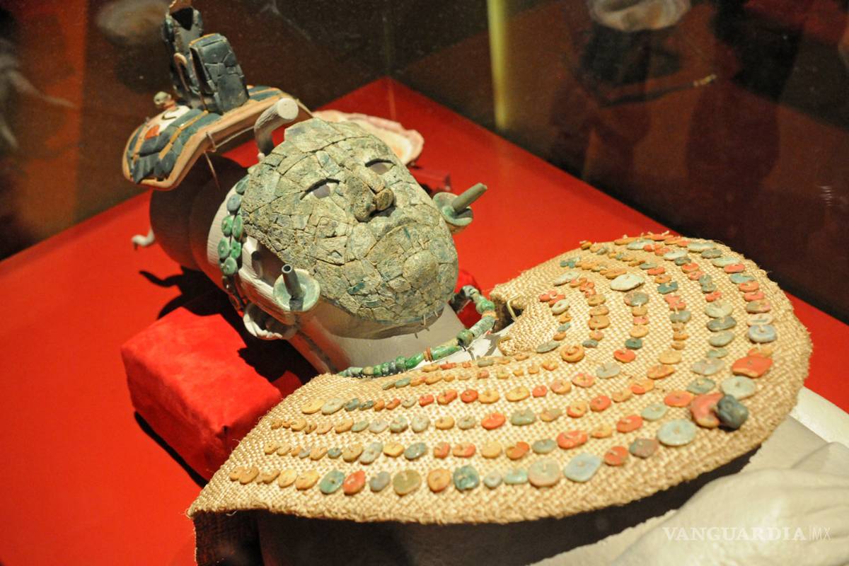 Museo del Templo Mayor exhibe ajuar funerario de Reina Roja de Palenque
