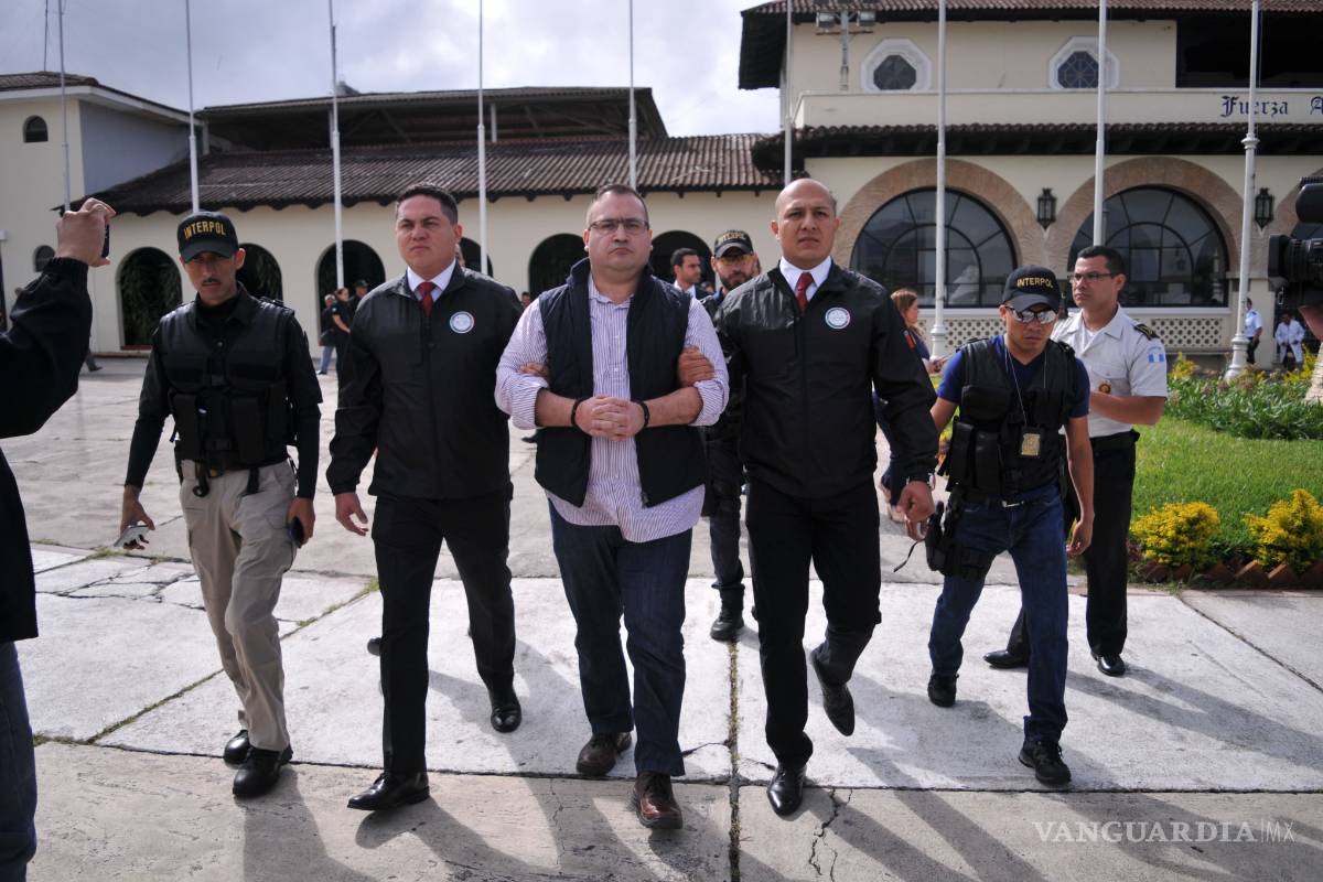 Órdenes de captura contra Javier Duarte no han sido anuladas: Winckler