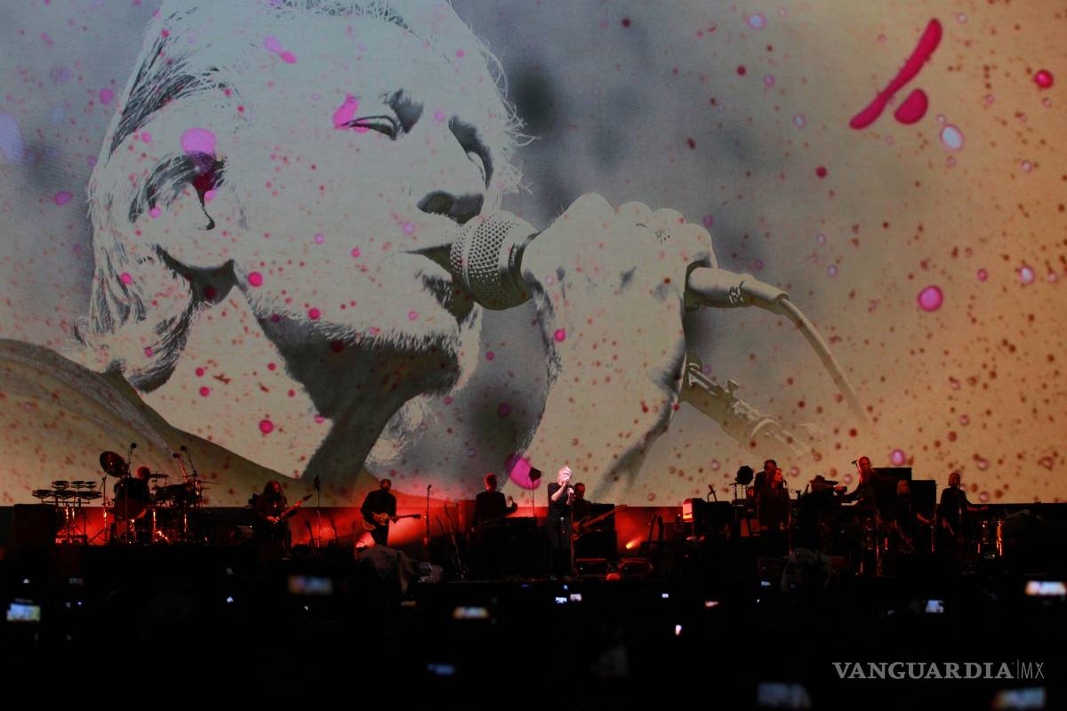 Roger Waters está dispuesto a cantar en frontera México-EU