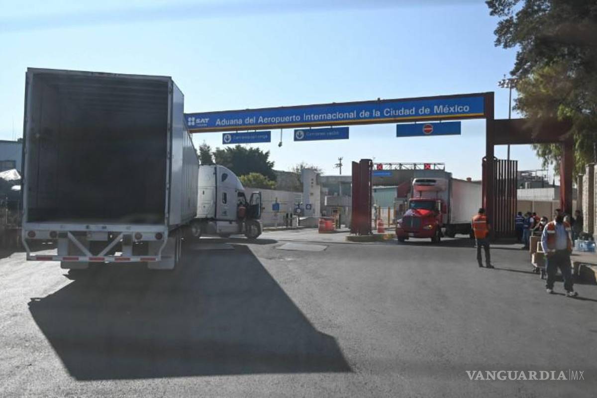 Propuesta de Sheinbaum busca endurecer castigos contra agentes aduanales