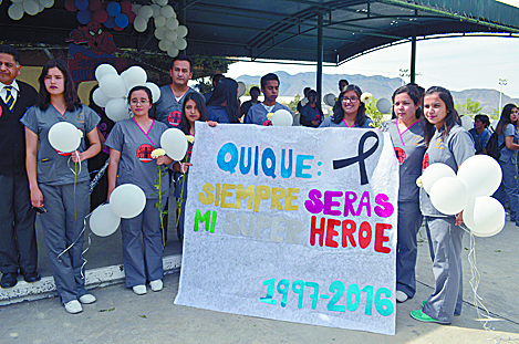 Despiden a universitario de Saltillo que falleció en accidente