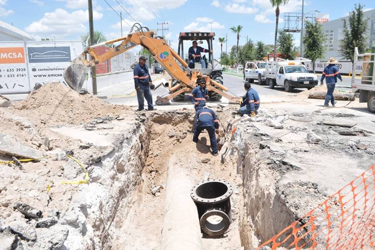 Concluye obra de reconexión de tubería en bulevar Madero de Monclova
