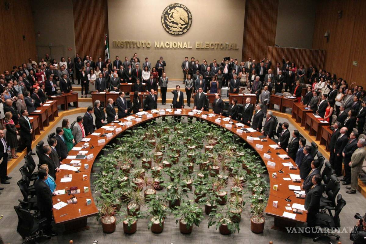 Revisará INE el cien por ciento de firmas de candidatos independientes