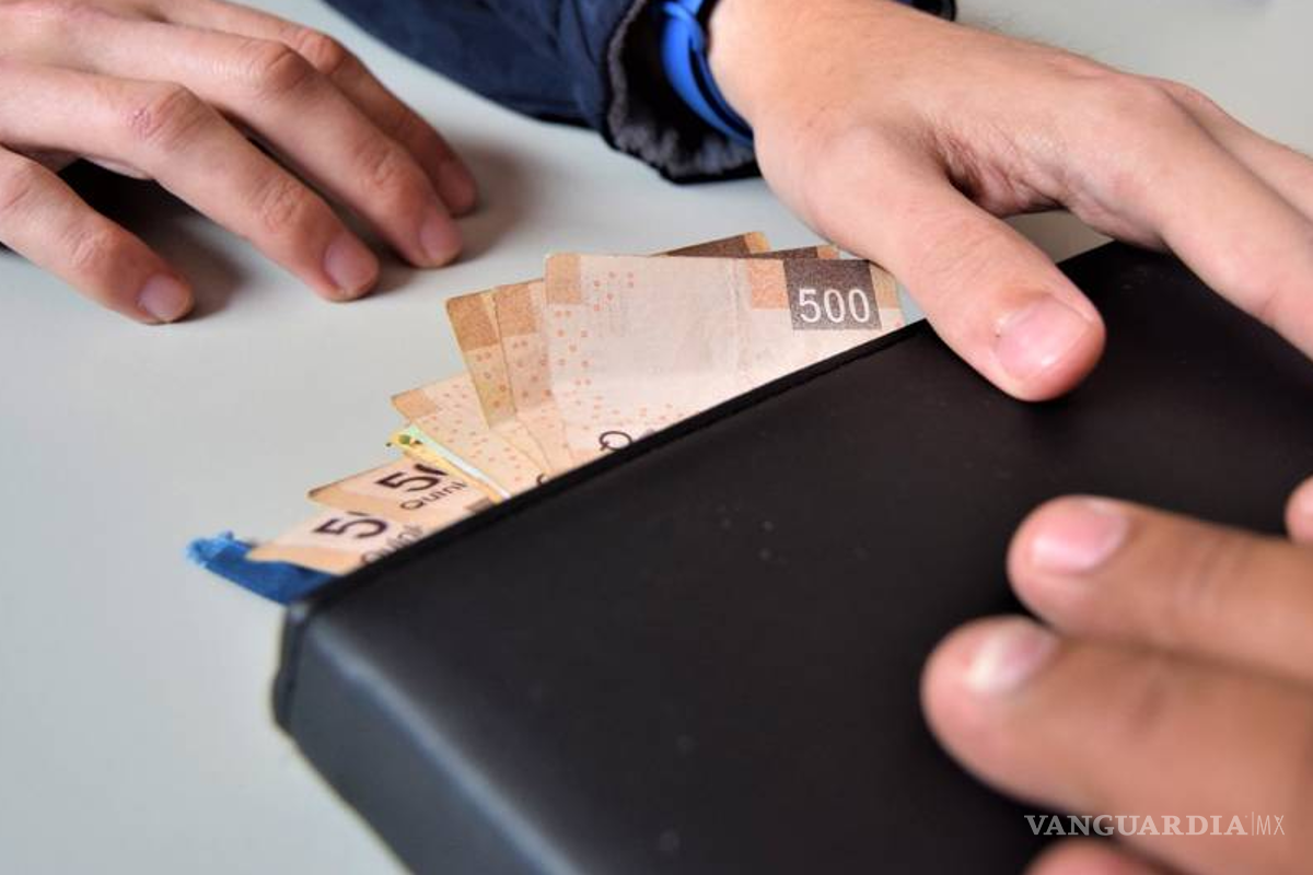 Casi 12 mil millones pagaron mexicanos por corrupción en trámites en 2023: Inegi