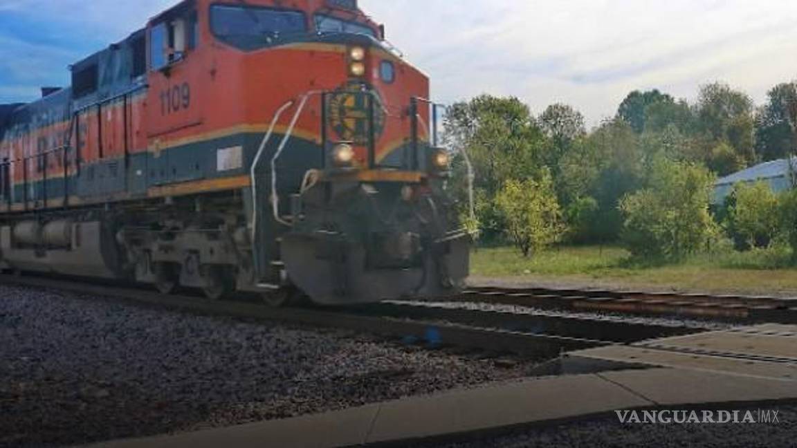 $!La actitud de Kansas City Southern de México ante las solicitudes de la autoridad local refleja un desprecio hacia la seguridad de los saltillens, dijo el empresario Héctor Dávila.