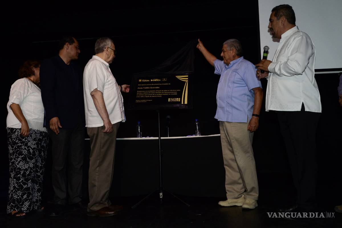 Nombran ‘Jesús Valdés’ al Teatro de Cámara del Teatro de la Ciudad Fernando Soler