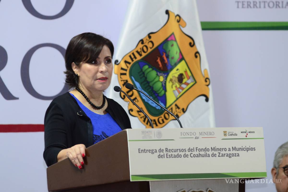 Rosario Robles defiende a Peña Nieto y la Reforma Educativa