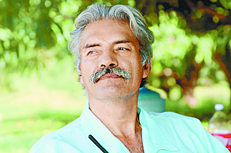 Trasladarán a Mireles a un penal de Michoacán