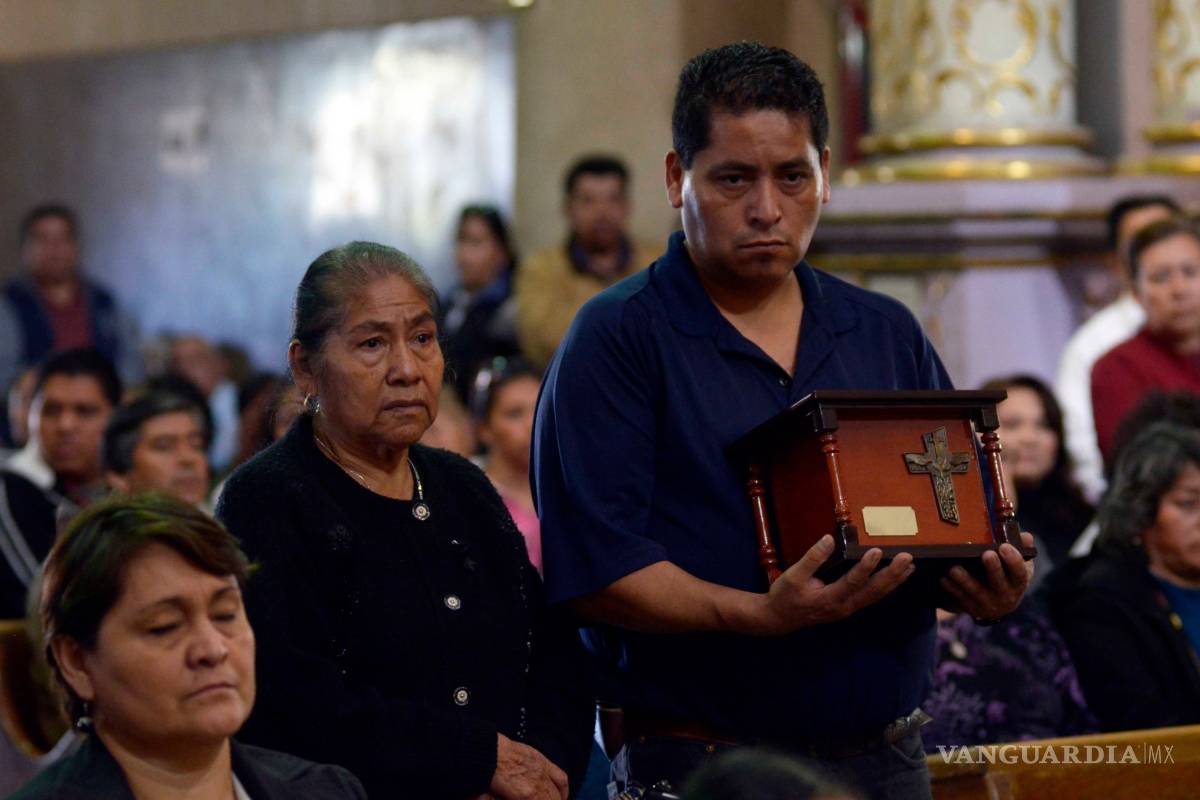 Llama obispo Raúl Vera reflexionar sobre 'lo que estamos haciendo mal'