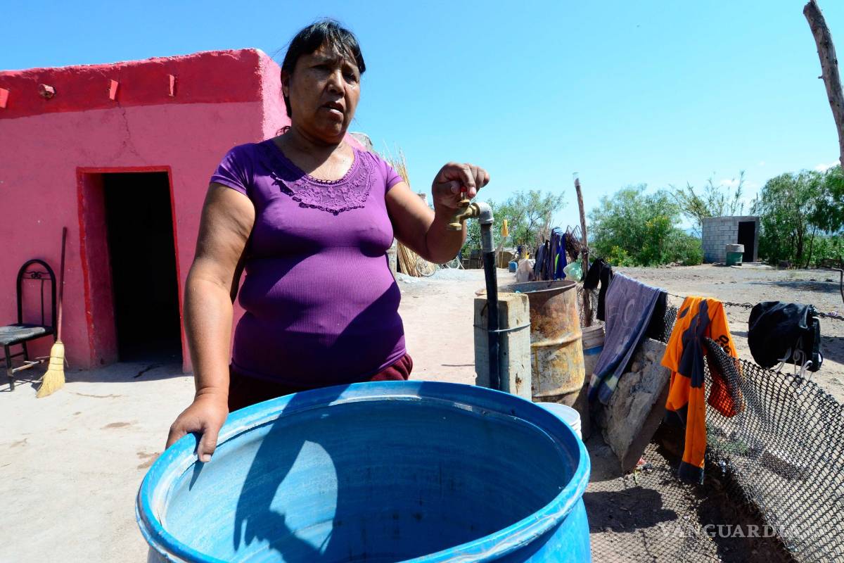 Ejidatarios denuncian a operadora de autopista a Torreón de robarles agua