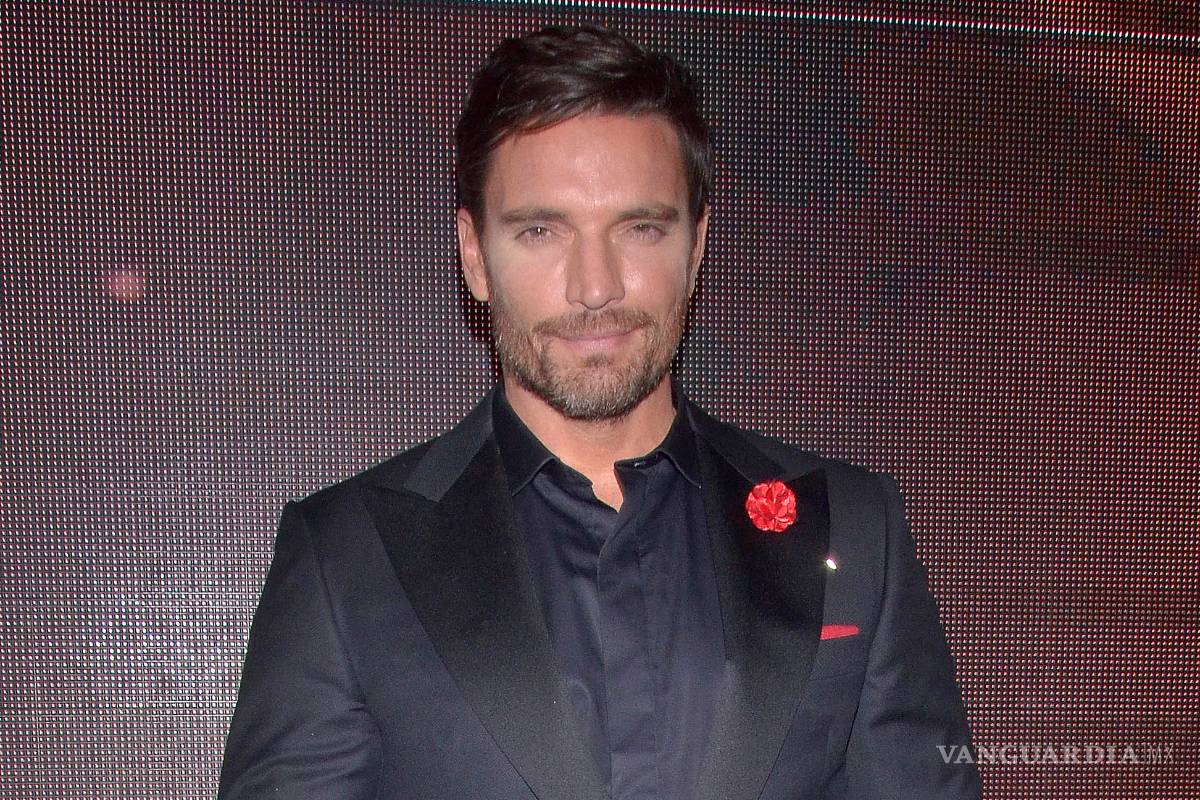 Julián Gil arremete contra las autoridades mexicanas