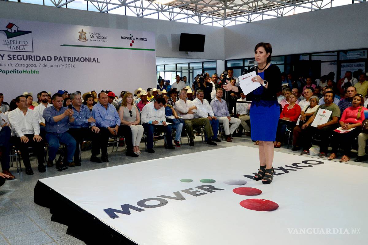 Rosario Robles, titular de la Sedatu, realiza gira por la Región Sureste de Coahuila