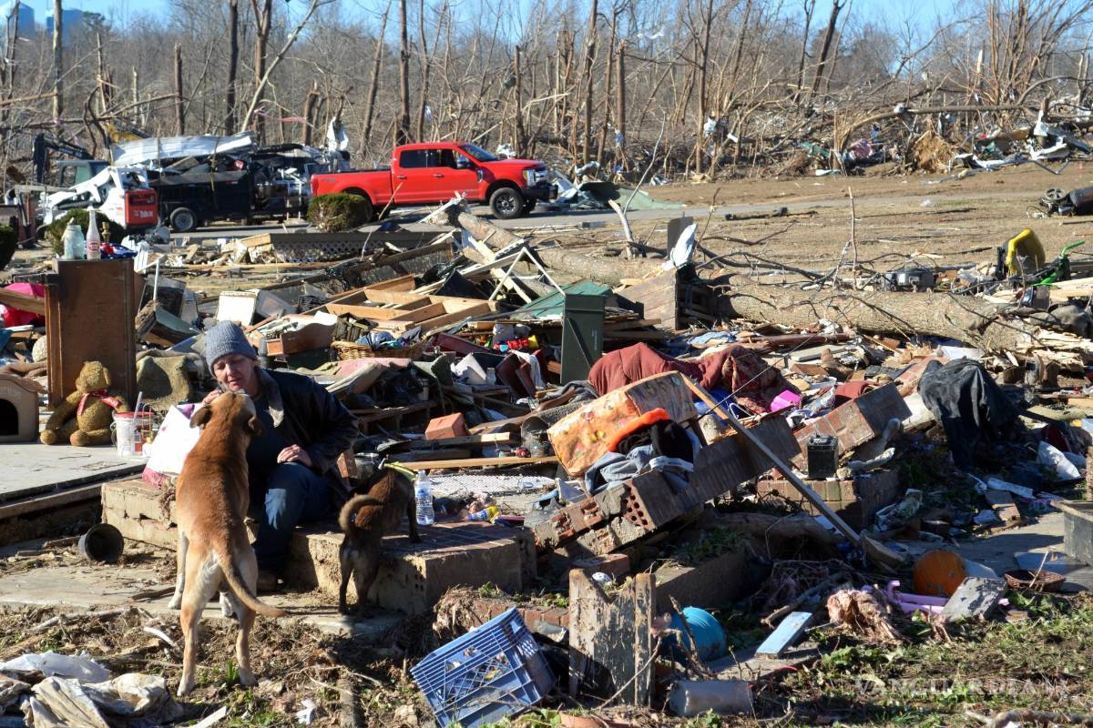 Suman 78 víctimas por los 30 tornados que azotaron a Estados Unidos