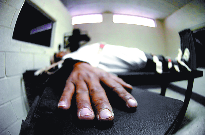 Condena CNDH la pena de muerte