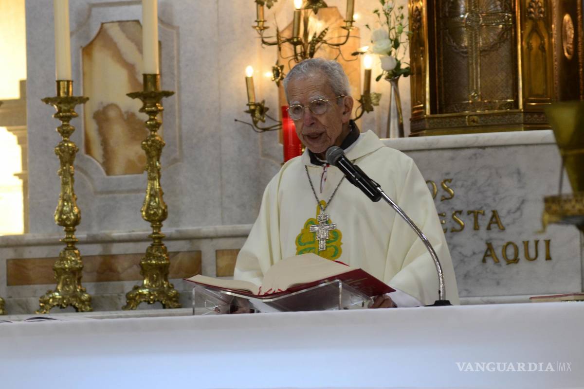 Restos de obispo Villalobos descansarán en Catedral de Saltillo