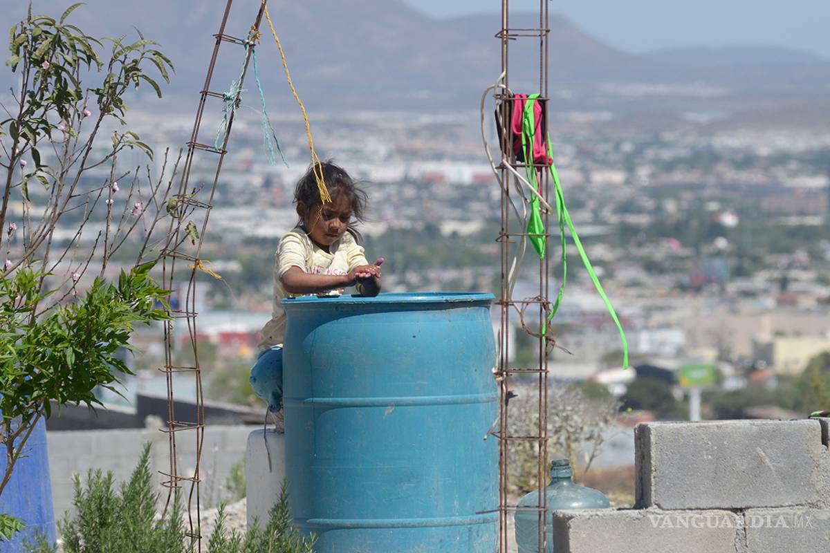 15 años sin gota agua: Cuando la colonia María de León en Saltillo se quedó sin 'derecho' del vital líquido
