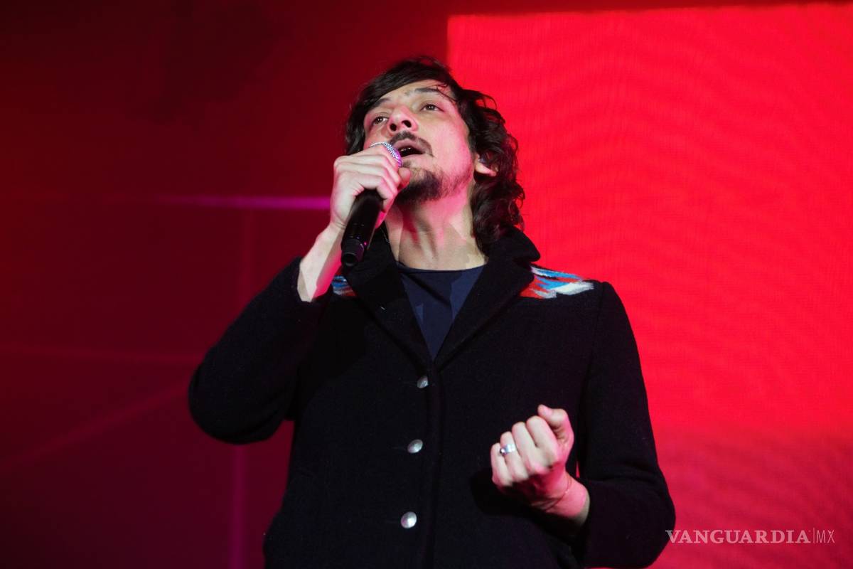 León Larregui presenta su segundo álbum 'Voluma'