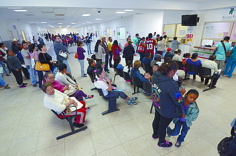 Saturan pacientes ‘externos’ los hospitales de Coahuila