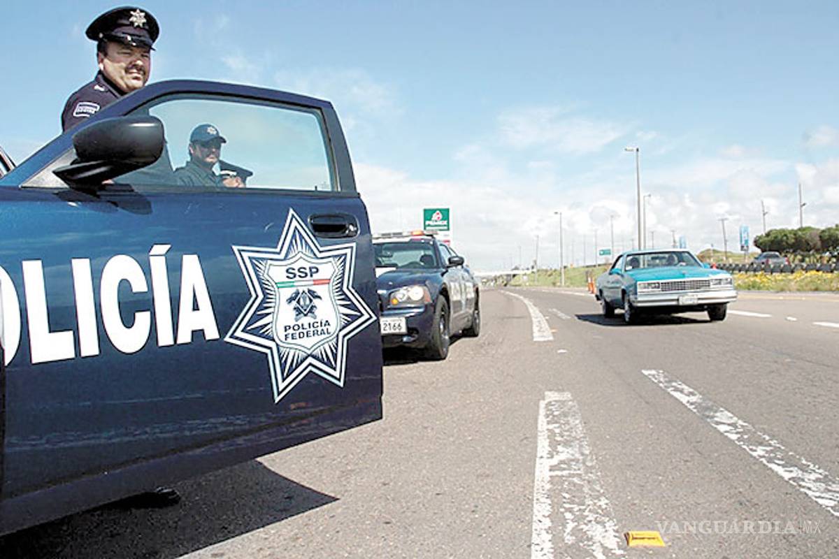 Policía del Edomex resguarda casetas de cobro en carreteras de Coahuila