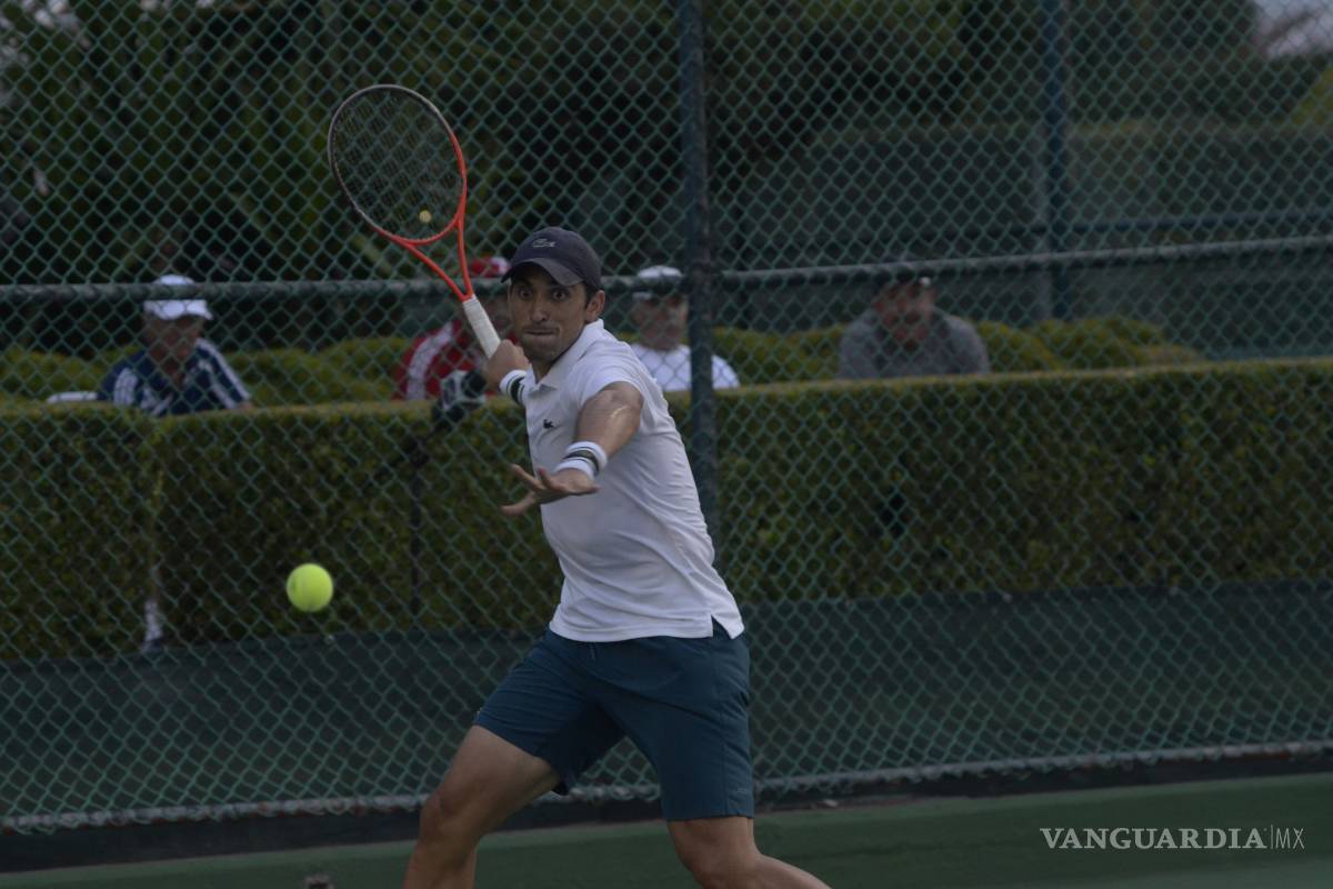 ‘Tiburón’ Ramírez devora a Javier Martínez y llega a la semifinal del Saltillo Open