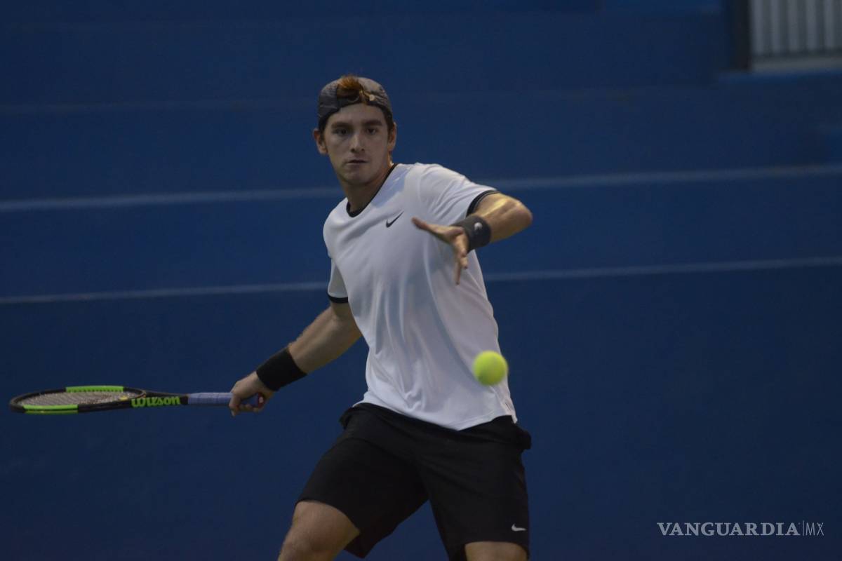 Luis Patiño derrota a Miguel Gallardo y está en semifinales