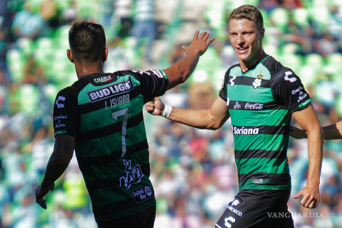 Julio Furch hace doblete y Santos vuelve a ganar en el TSM