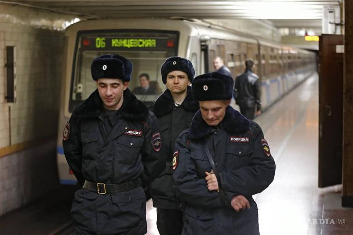 Vuelven a cerrar estación de metro de San Petersburgo tras aviso de bomba