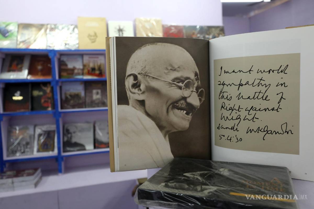 Hace 75 años, asesinaron a Mahatma Gandhi, pionero de la no violencia