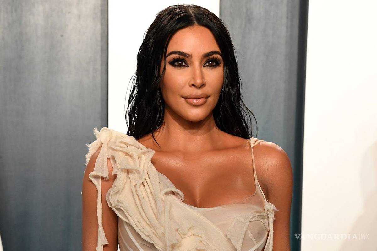 Se une Kim Kardashian contra Facebook e Instagram
