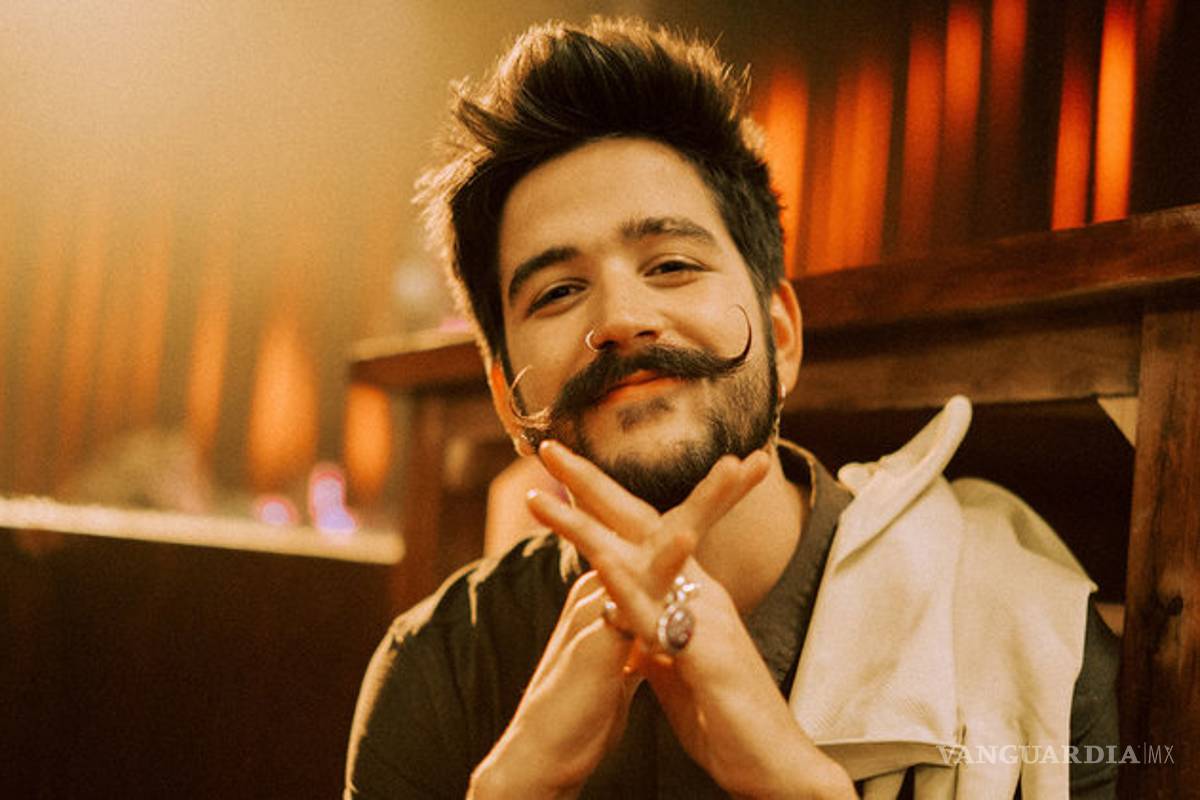 Shakira canta ‘Tutu’ de Camilo y así respondió él