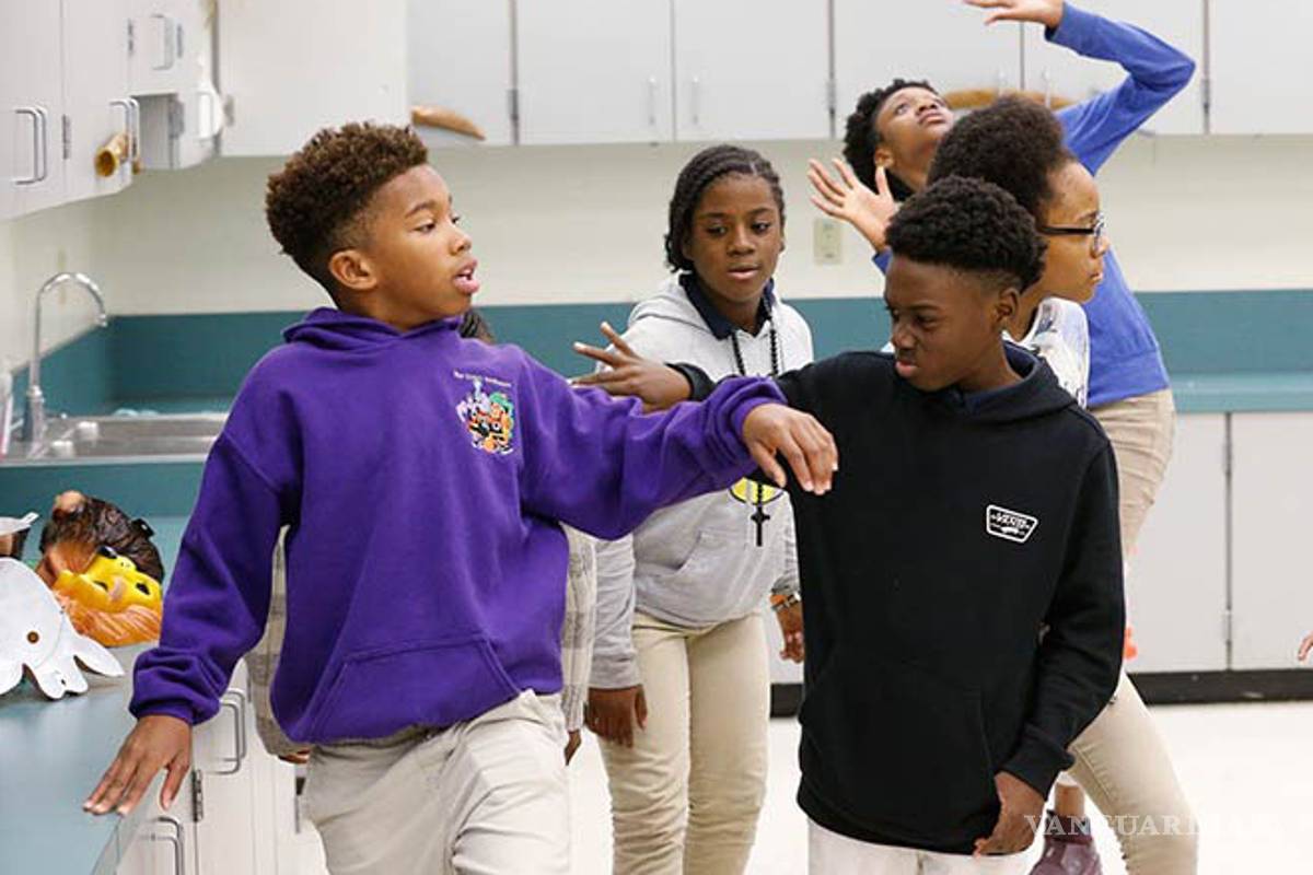 Niños de ‘Moonlight’ regresan a la escuela