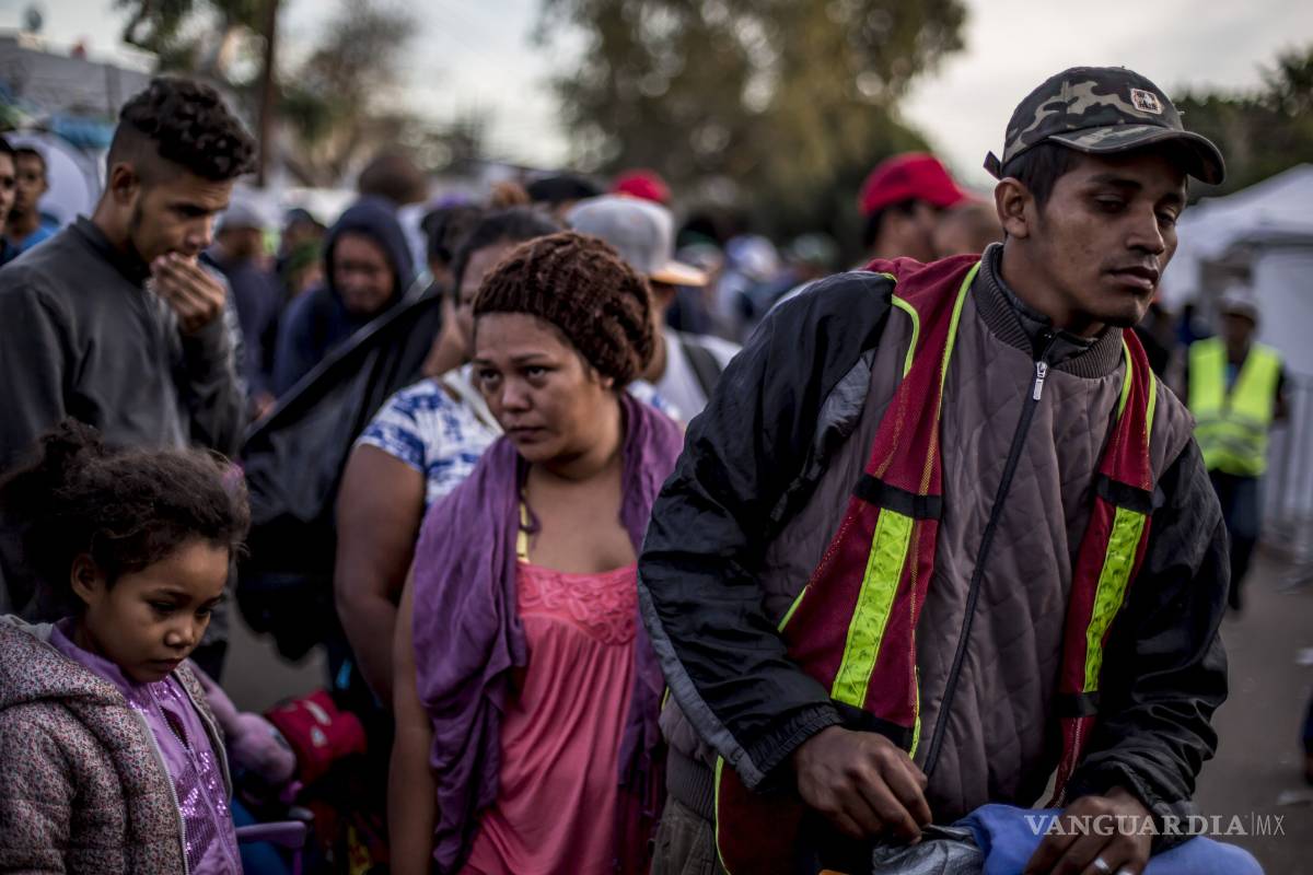 Migrantes creían que iba a ser más fácil llegar a EU, pero hay 700 mil casos de asilo político antes que ellos