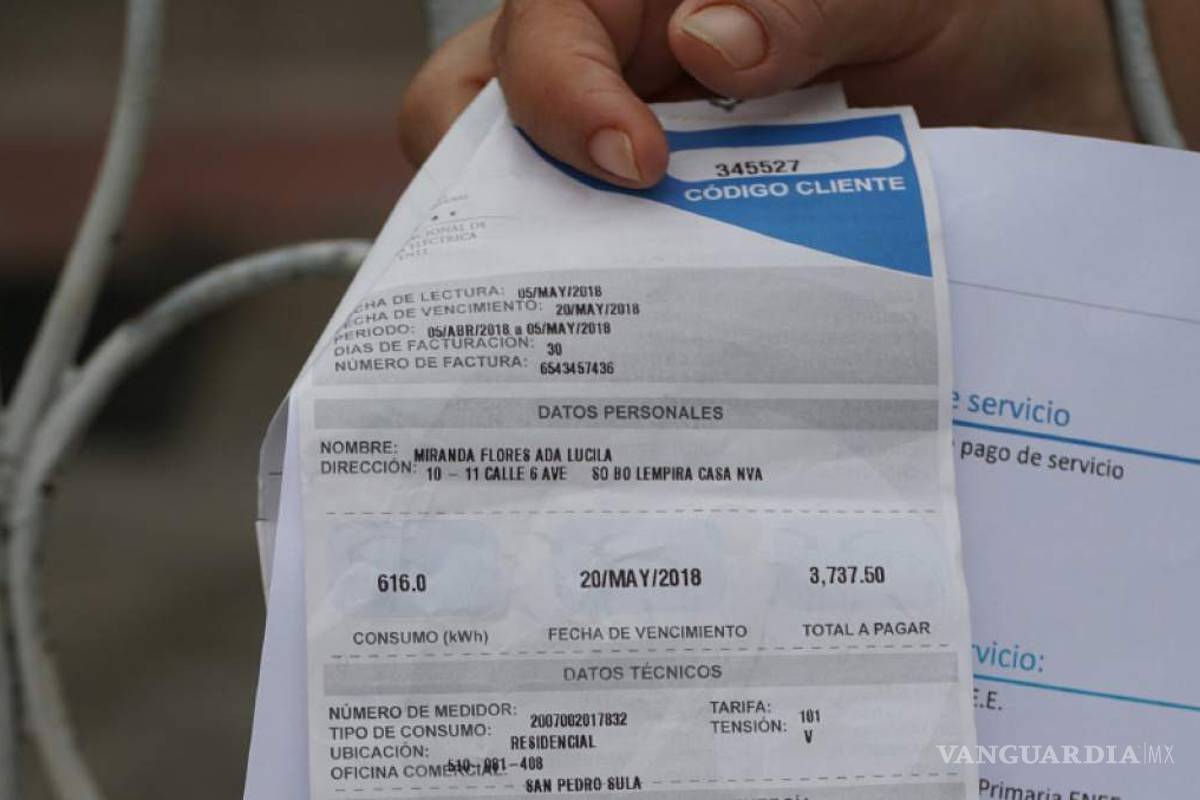 Diez mil empresas realizan 'doble facturación', se pierden 500 mil millones de pesos: SAT