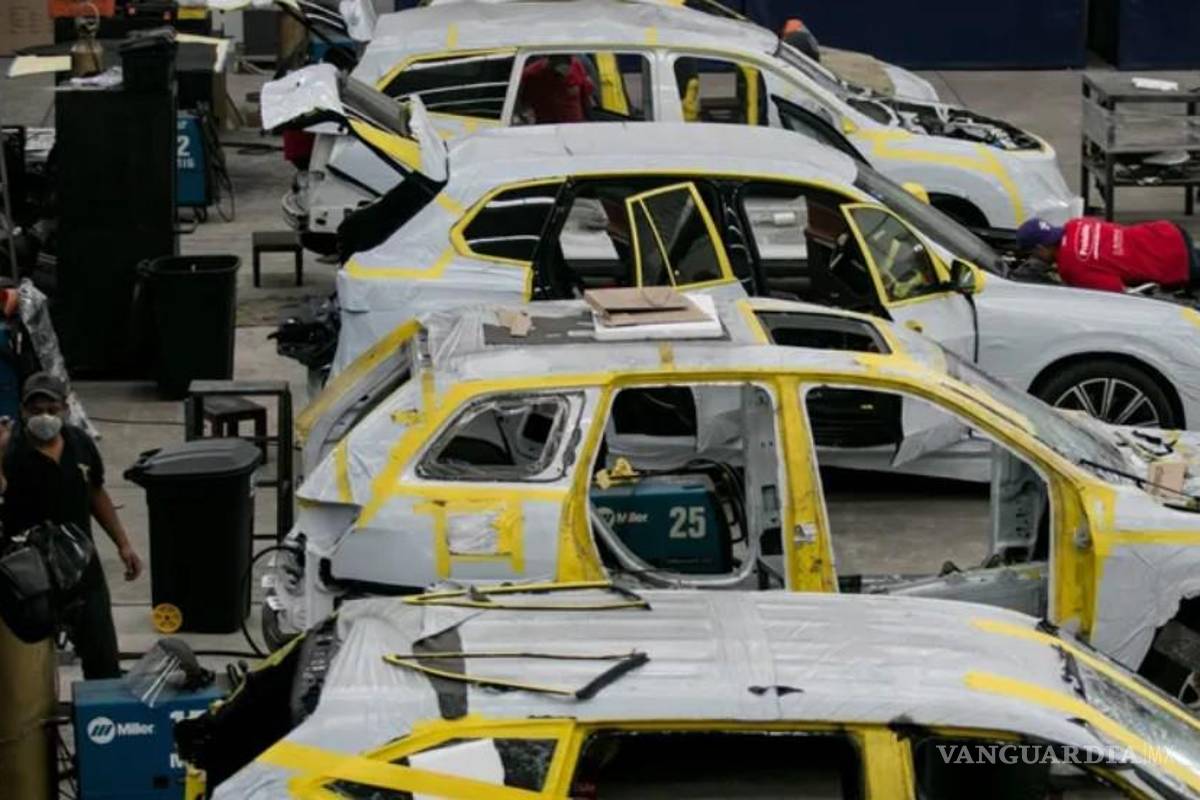 Prevén caída en ventas de hasta 15 millones de autos por año a causa de los nuevos aranceles