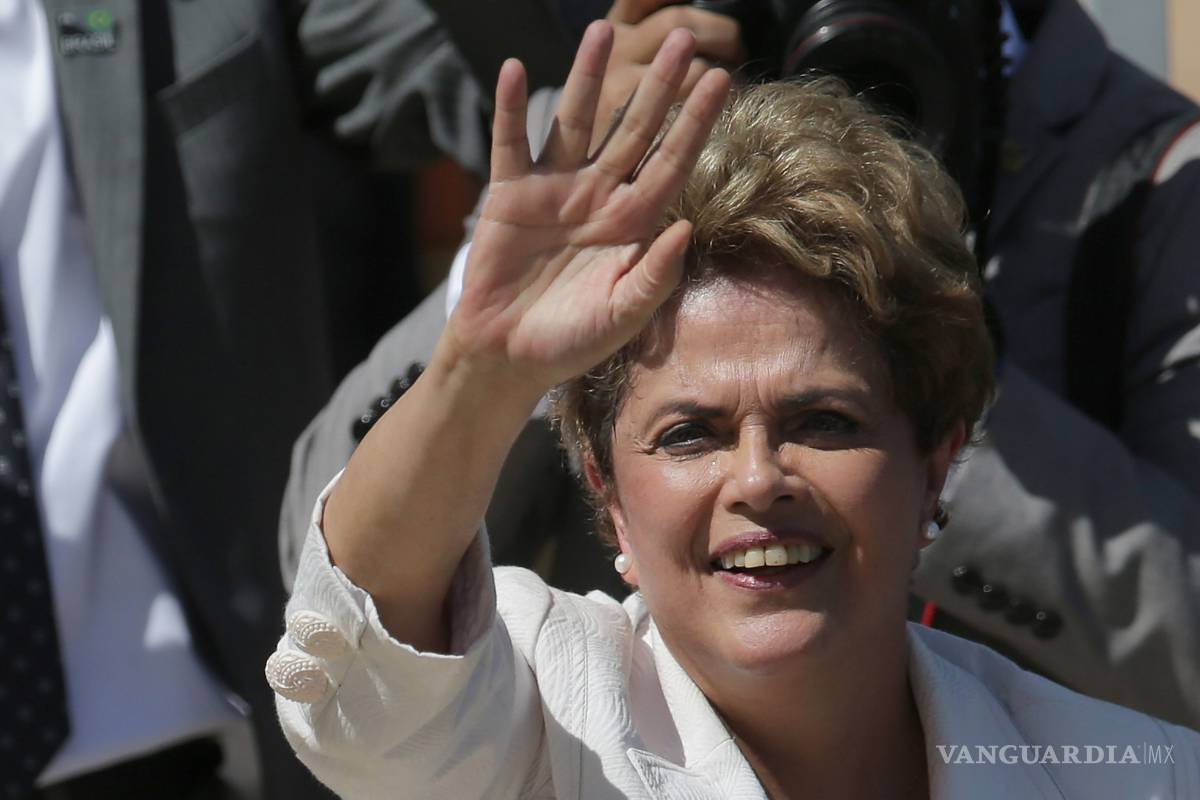 Posibles sucesores de Rousseff, salpicados por corrupción