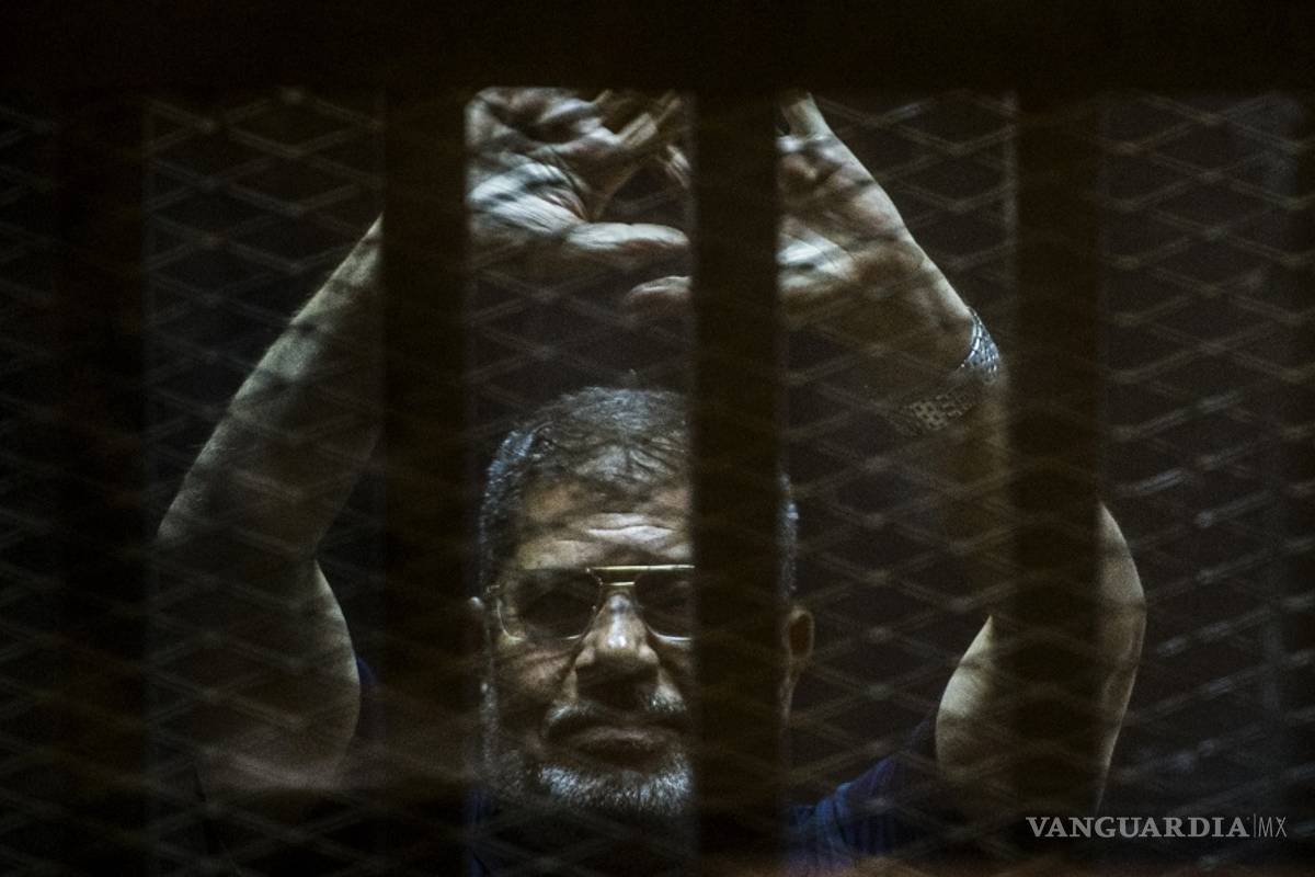Tribunal anula condena a muerte de ex presidente egipcio Mursi