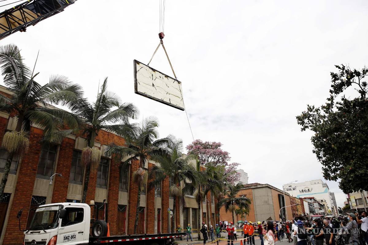 $!Este mural, el único del artista colombiano en su país, fue trasladado desde el centro comercial New York Plaza en el centro de Medellín hasta el Museo de Antioquia de la misma ciudad.